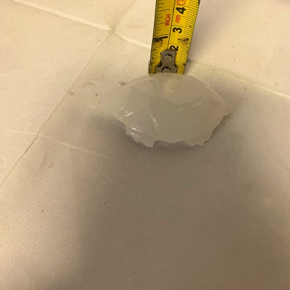 Frosted Glass turtle small paper weight - Picture 4 of 5